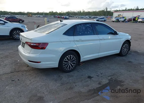 2021 Volkswagen Jetta 1.4T R-Line/1.4T S/1.4T Se из США, поврежденный, VIN 3VWC57BU8MM043105